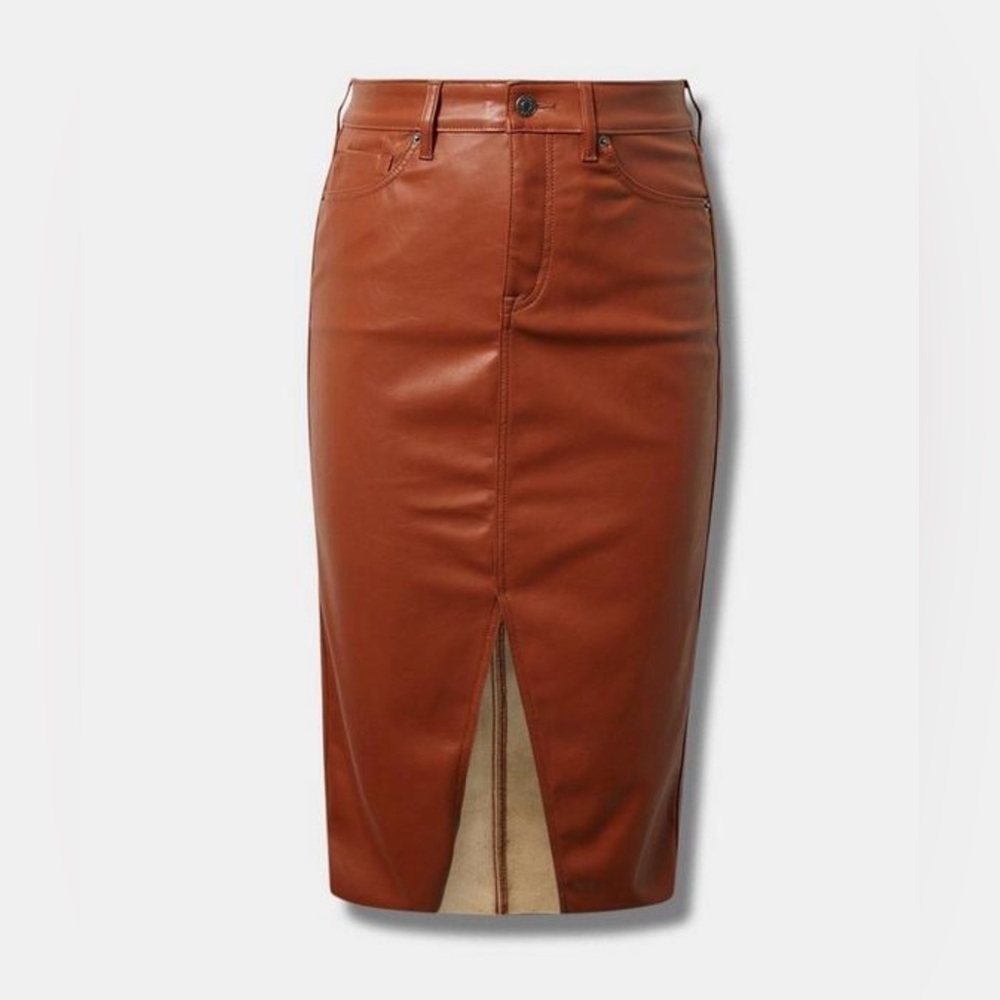 NWT TORRID Faux Leather Skirt